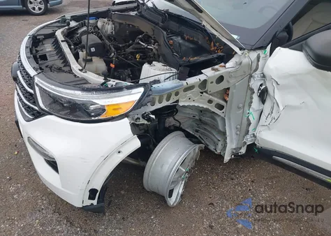 2021 Ford Explorer Xlt z USA, uszkodzony, nr VIN 1FMSK7DH4MGC50281